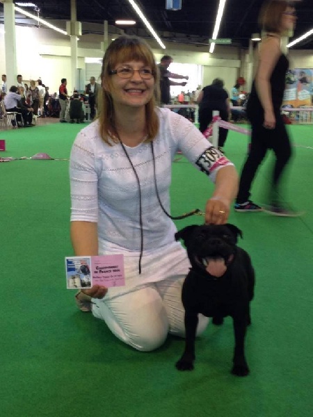 In god we trust Von damon der dunkelkraft - 1 Très Prometteur ; Meilleur Puppy Femelle et MEILLEUR PUPPY!