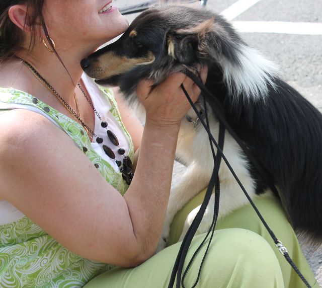 Publication : White And Black Blue Auteur : Espigarez Christine