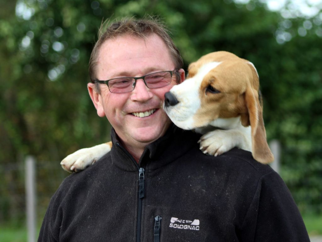 Publication : Des Chasseurs Du Temps Auteur : C.Fréville