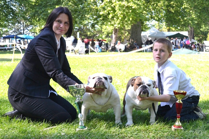 Giant rubis Precious Beauty's - 1er TP Classe puppy