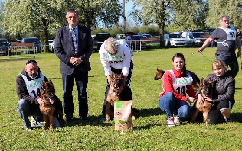 CH. Loréal Des Trois Lieux - 3 ème Très Prometteur