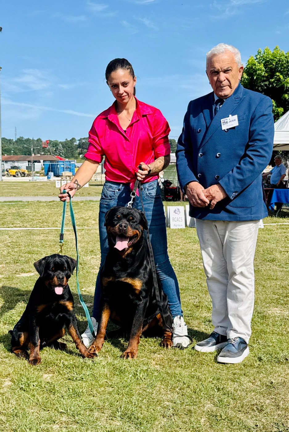 Viktor krum Vom Owane's Paradise - 1er Exc classe inter + CACS + CACIB + Meilleur de Race BOB