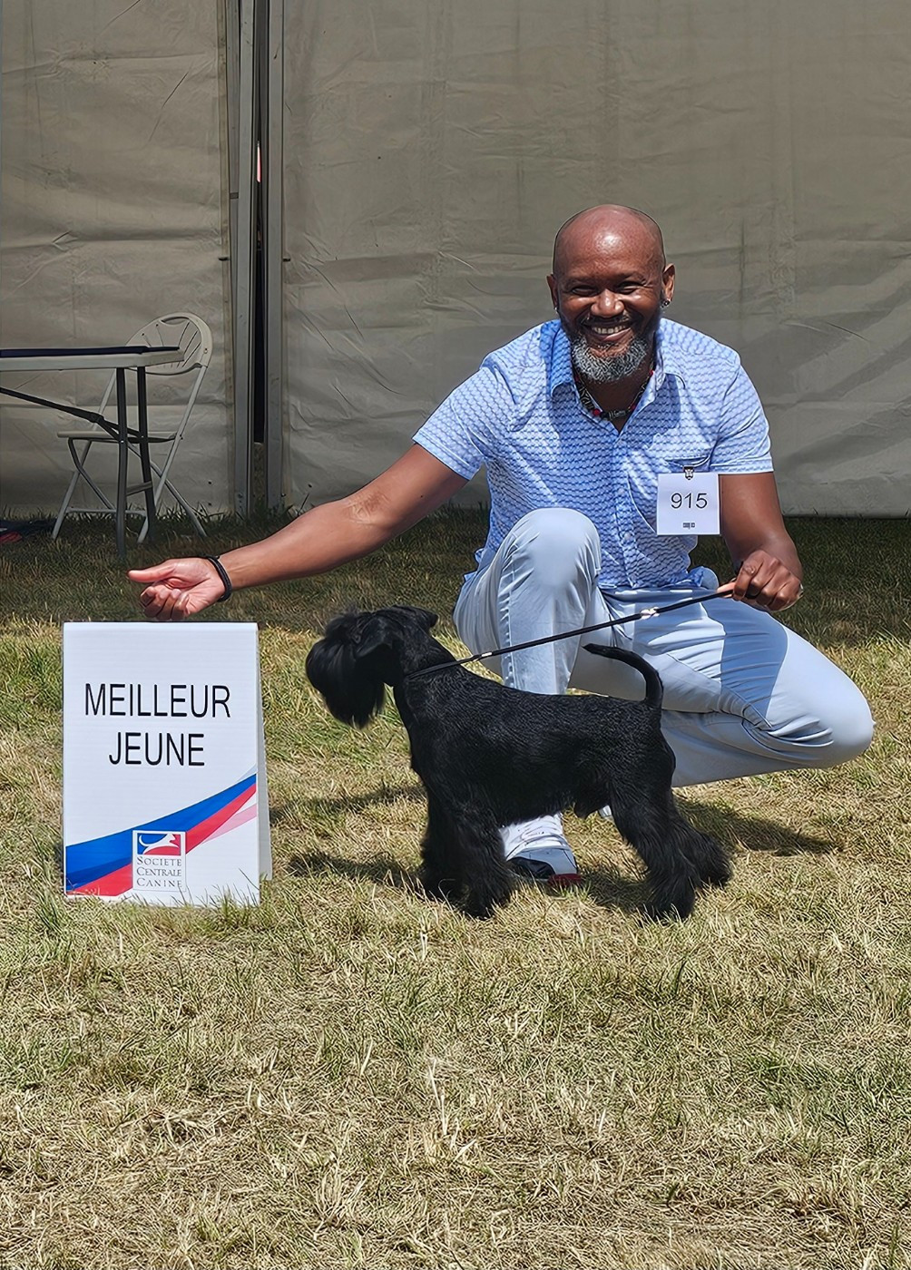 Vinicius Back To The Start - 1er Excellent/Meilleure Jeune