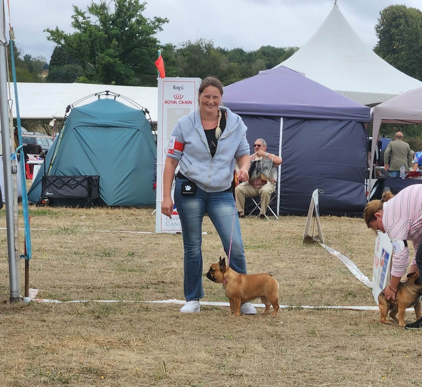 Angel du domaine de Bodaway - 1 er Excellent, CAC-J, Meilleurs Jeune