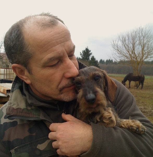 Publication : de l'orée du bois roux Auteur : Extremera Agapito