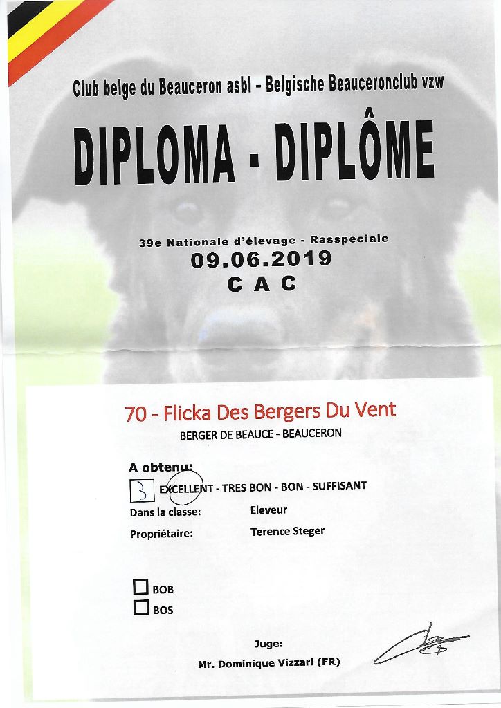 Flicka des bergers du Vent - 3e excellent dans la classe éleveur